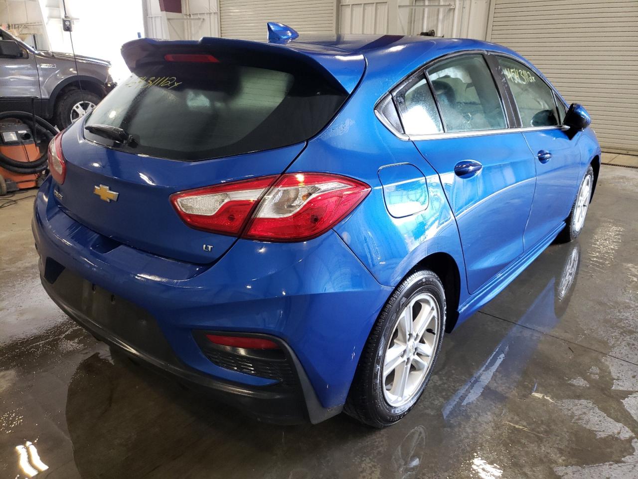 Photo 4 from auction – 2017 CHEVROLET CRUZE LT with VIN 3G1BD6SM7HS575824