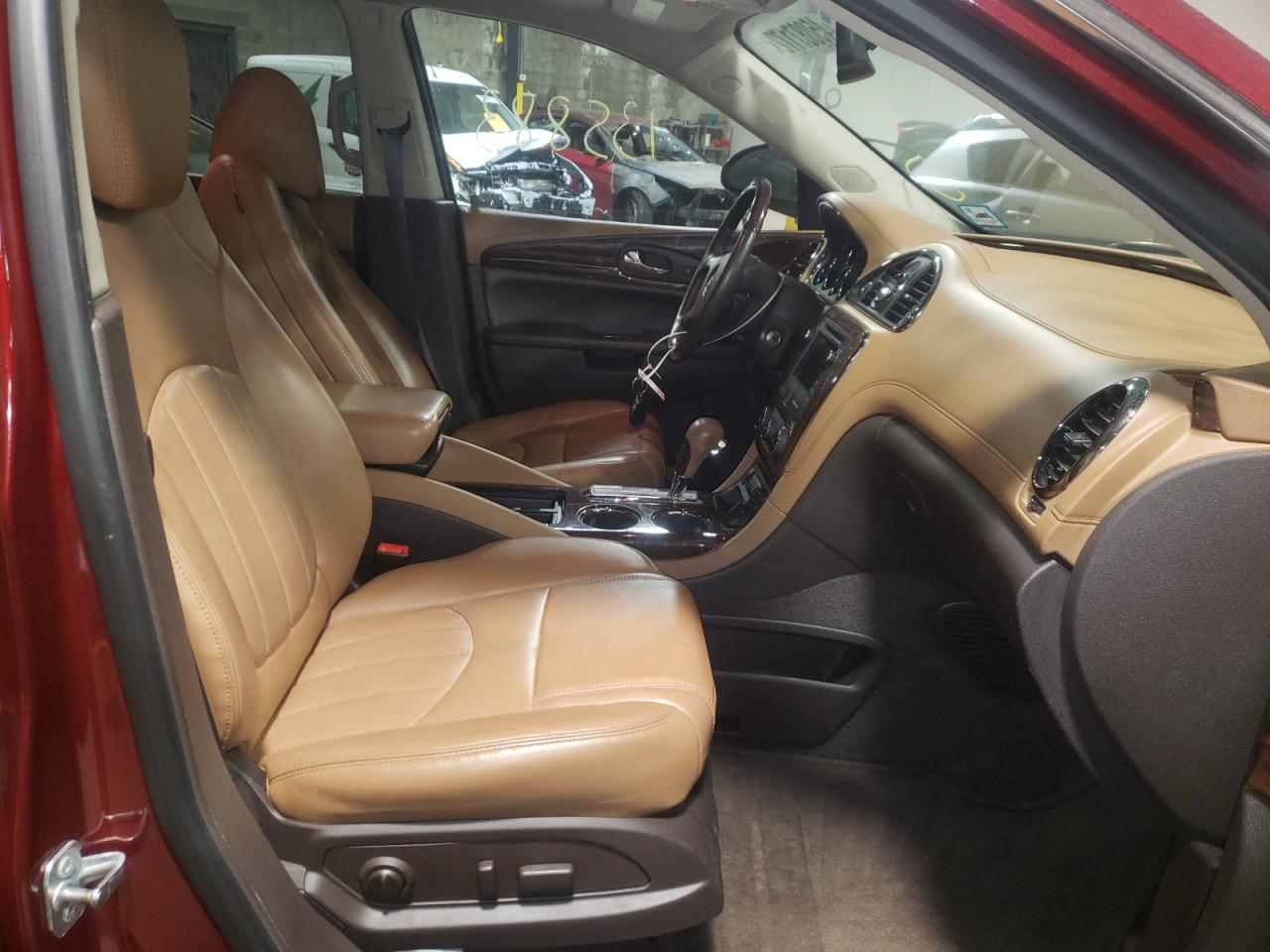 Photo 5 from auction – 2015 BUICK ENCLAVE with VIN 5GAKRBKD8FJ385029