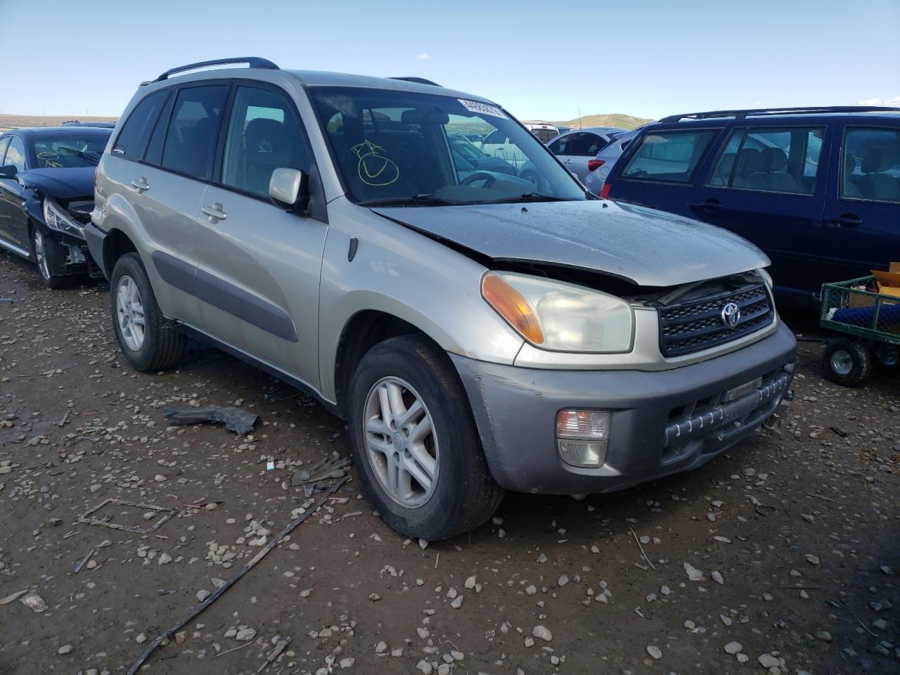 Photo 14 from auction – 2001 TOYOTA RAV4 with VIN JTEGH20V710014506