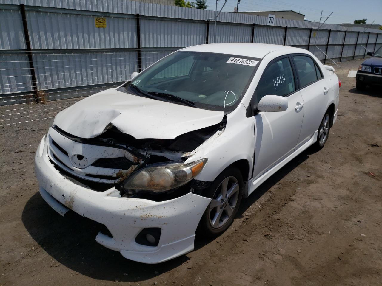 Photo 2 from auction – 2011 TOYOTA COROLLA BA with VIN 2T1BU4EE9BC690395
