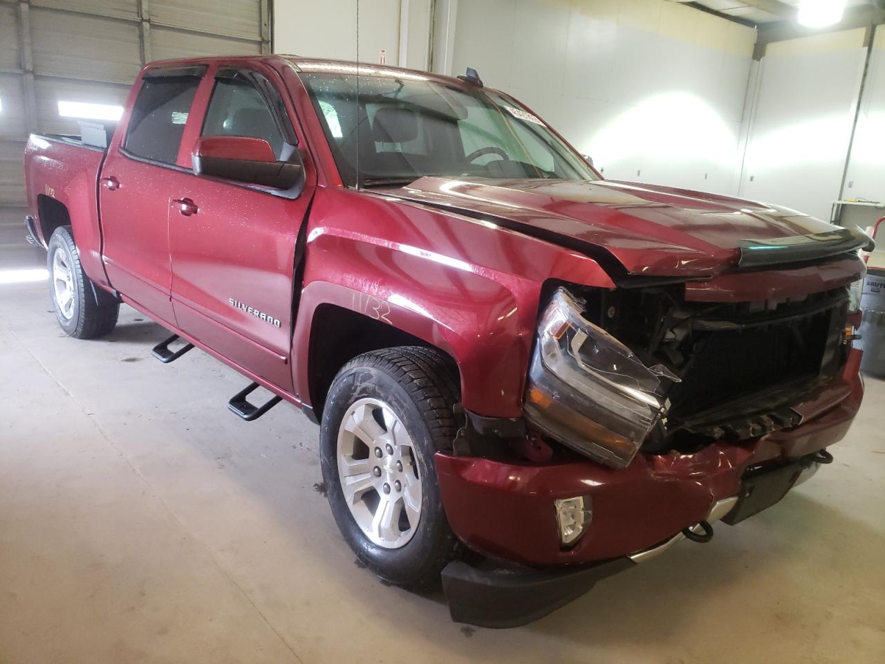 Photo 11 from auction – 2016 CHEVROLET SILVERADO with VIN 3GCUKREC2GG300390