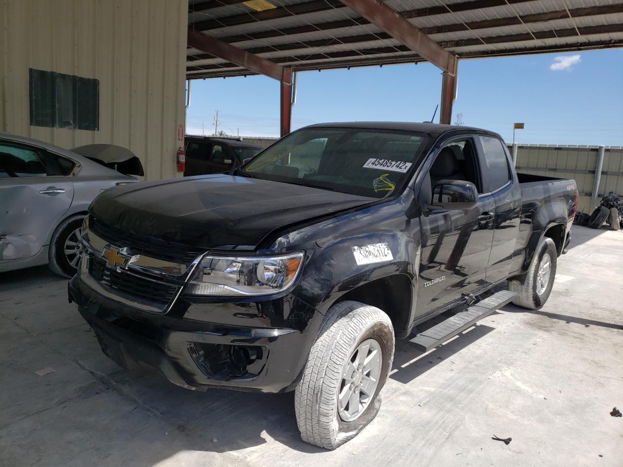 Photo 2 from auction – 2017 CHEVROLET COLORADO with VIN 1GCHTBEN0H1264450