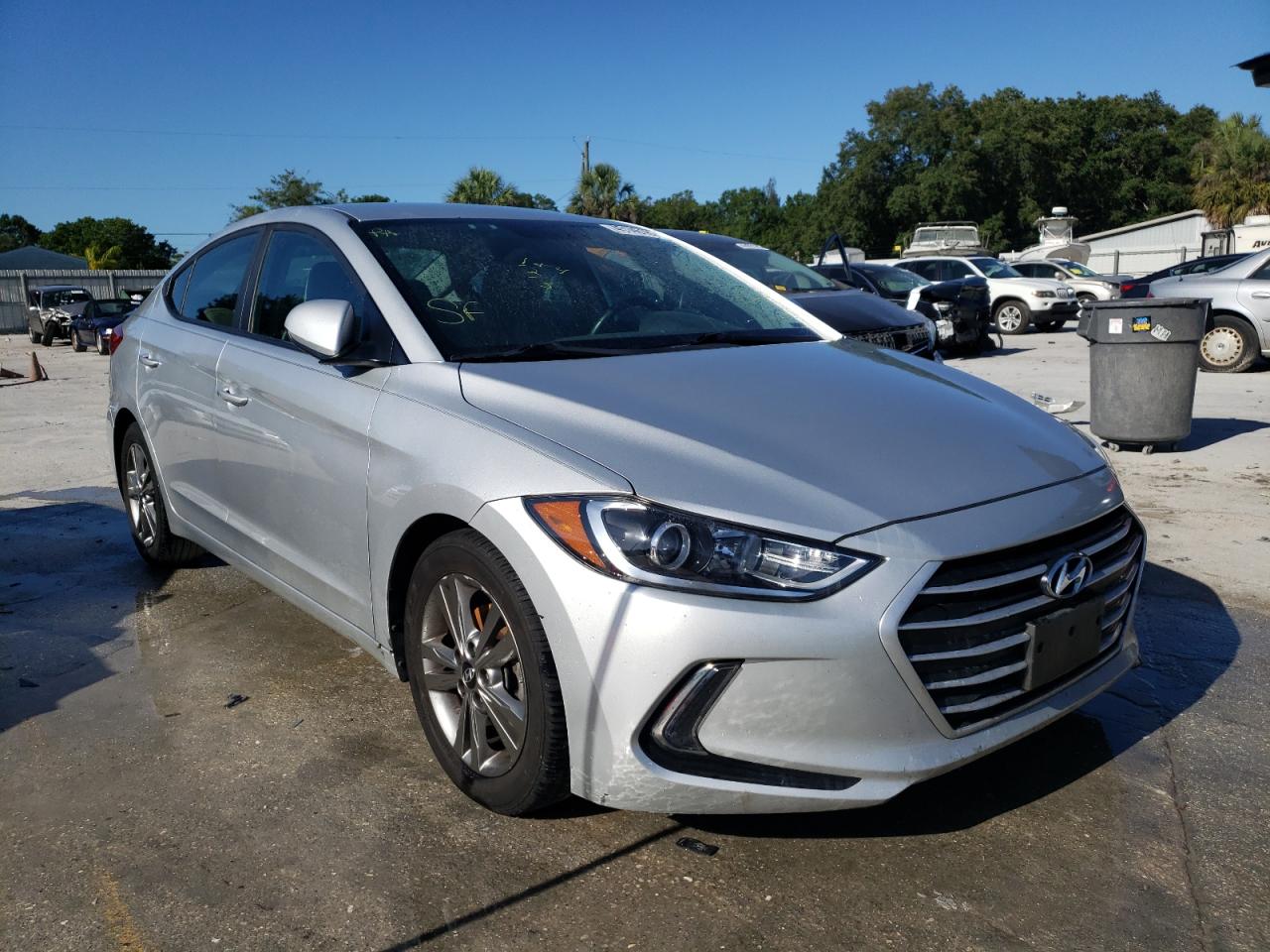 Photo 1 from auction – 2017 HYUNDAI ELANTRA SE with VIN 5NPD84LF2HH045294