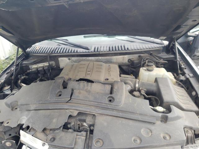 Photo 2 from auction – 2010 LINCOLN NAVIGATOR with VIN 5LMJJ2J5XAEJ01681