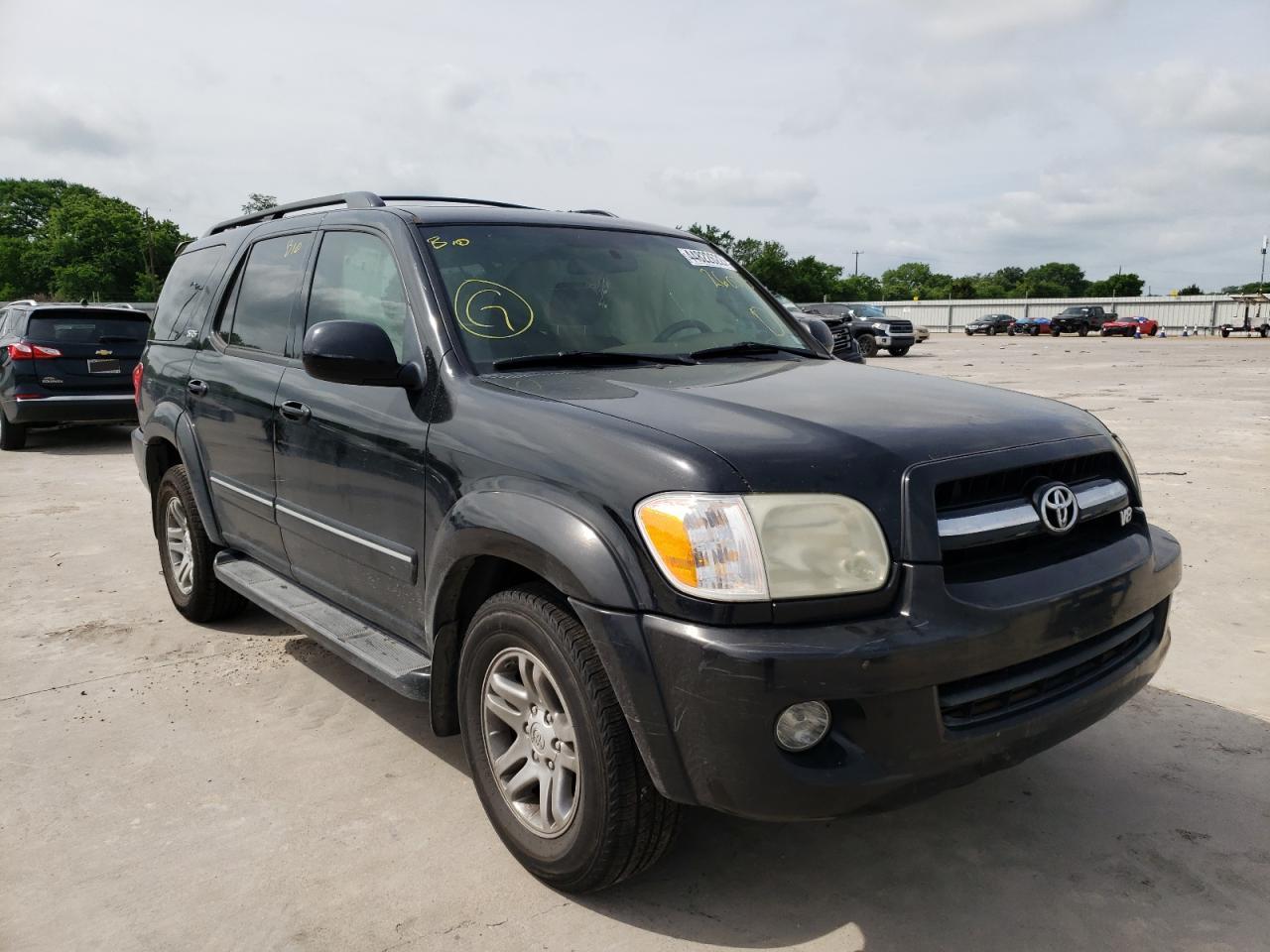 TOYOTA SEQUOIA SR 2005 with VIN 5TDZT34A95S260713 - Photo from auction