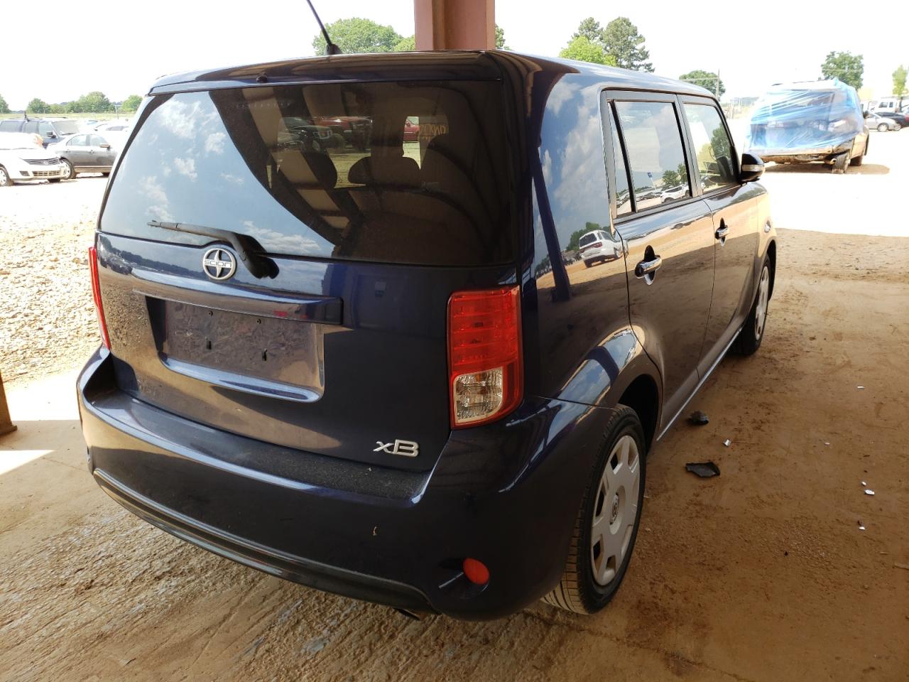 Photo 4 from auction – 2014 TOYOTA SCION XB with VIN JTLZE4FE8EJ053585