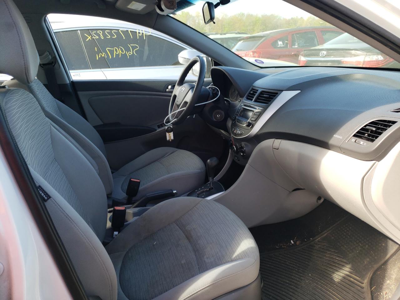 Photo 5 from auction – 2015 HYUNDAI ACCENT GLS with VIN KMHCT4AE9FU893899