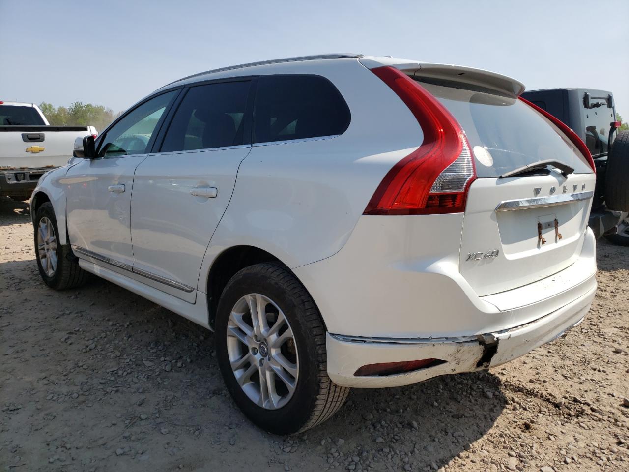 Photo 3 from auction – 2015 VOLVO XC60 T5 PR with VIN YV4612RK3F2629981