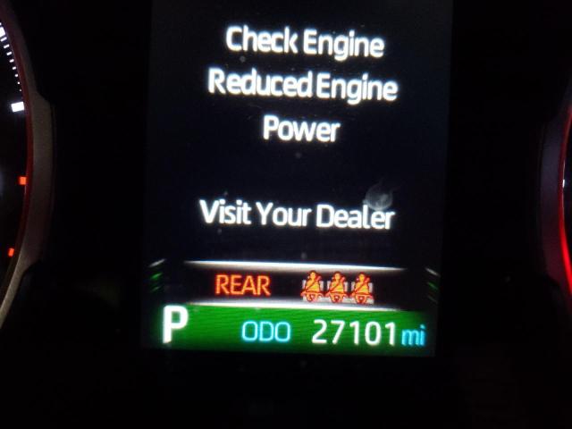 Photo 8 from auction – 2019 TOYOTA RAV4 LE with VIN JTMG1RFV5KD006598