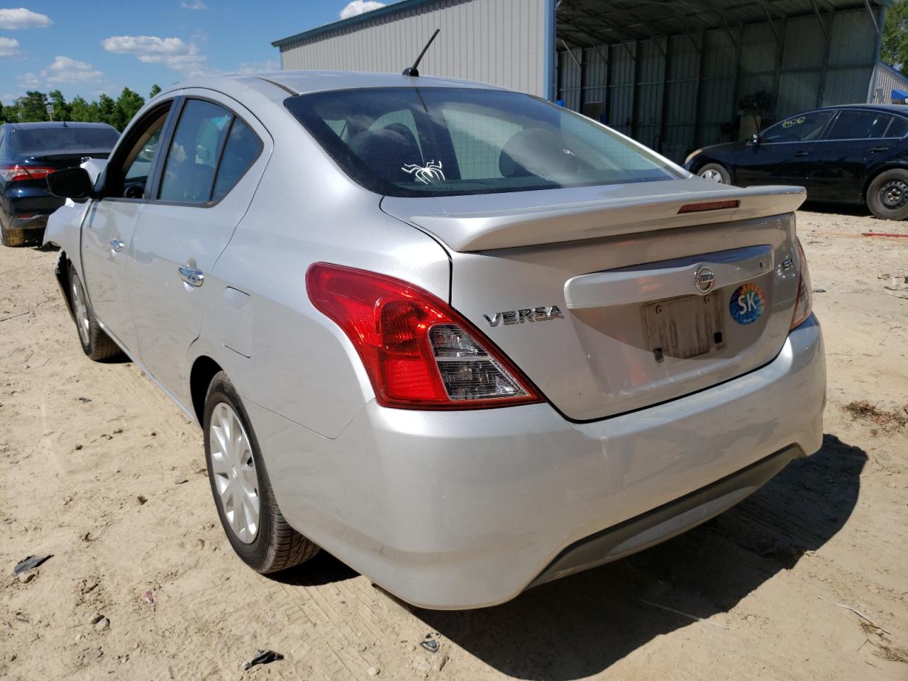 Photo 3 from auction – 2017 NISSAN VERSA S with VIN 3N1CN7AP7HL813713