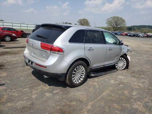 Photo 4 from auction – 2013 LINCOLN MKX with VIN 2LMDJ8JK6DBL15676