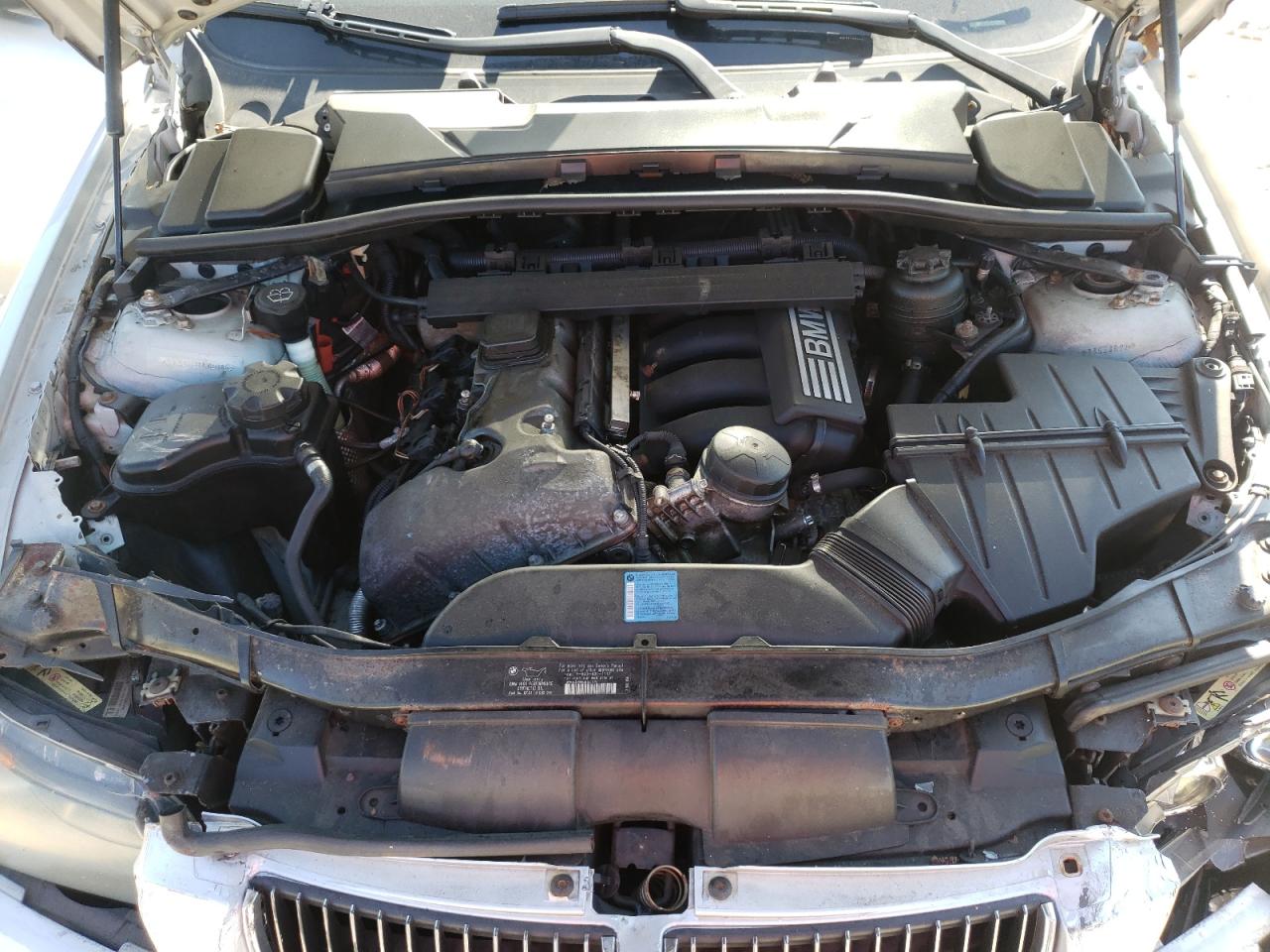 Photo 7 from auction – 2006 BMW 330 XI with VIN WBAVD33566KV61106