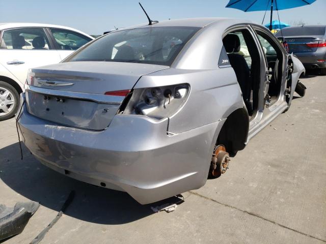Photo 4 from auction – 2013 CHRYSLER 200 TOURIN with VIN 1C3CCBBB3DN570036
