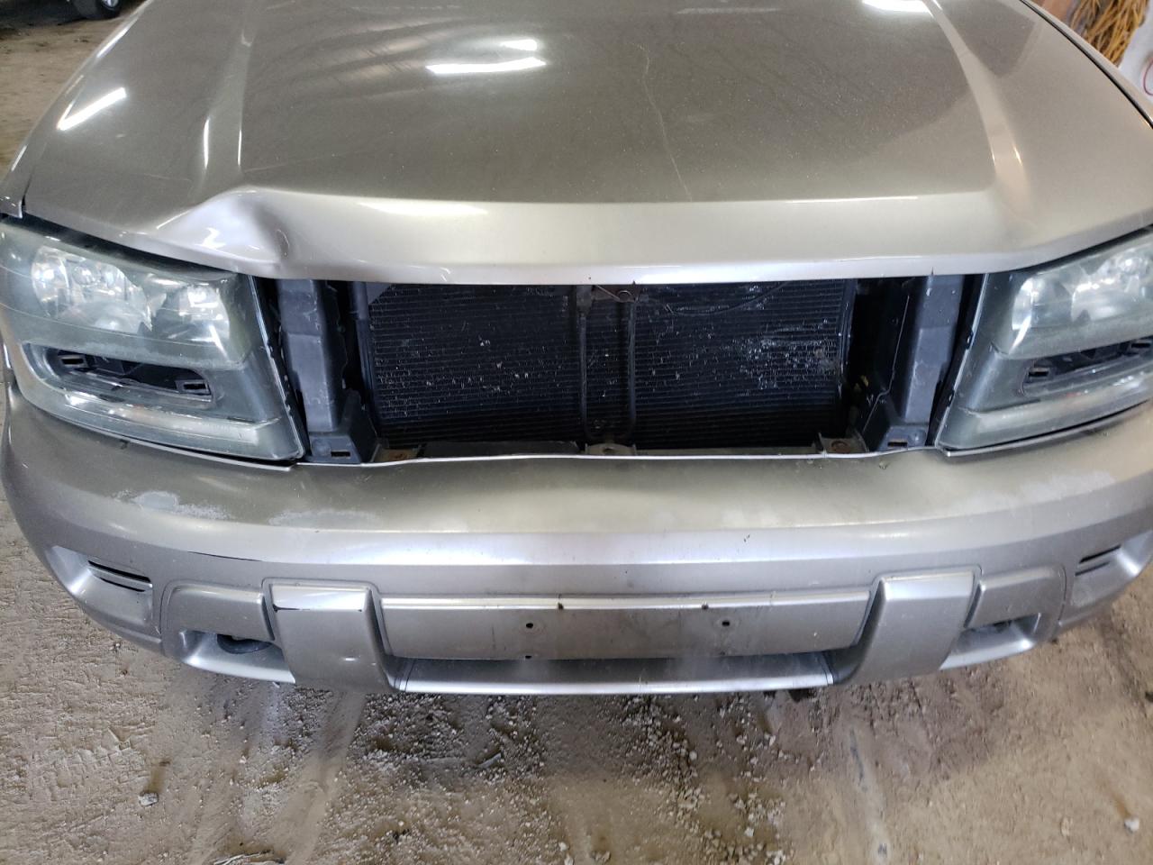 Photo 9 from auction – 2002 CHEVROLET TRAILBLAZE with VIN 1GNDT13S222269885