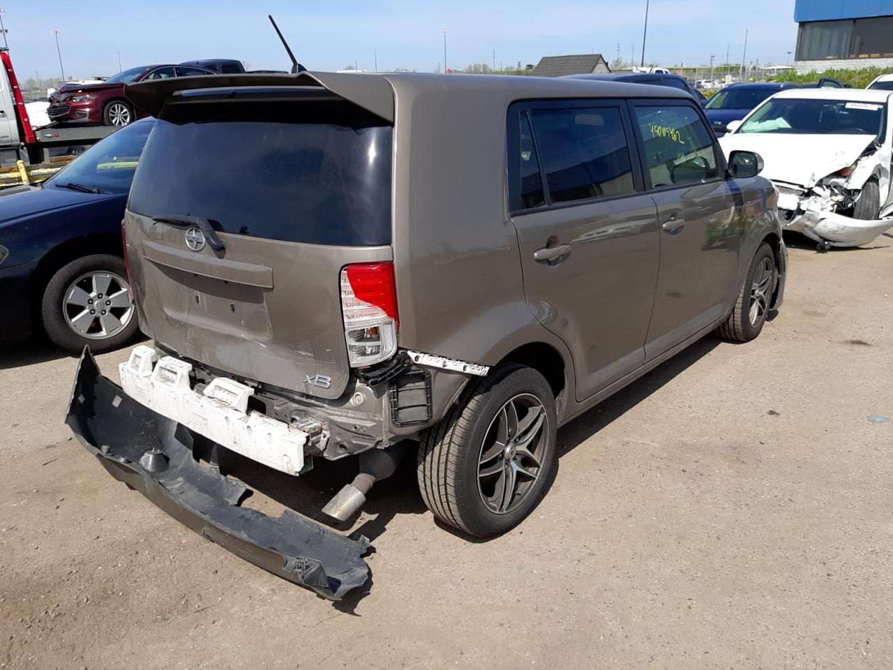 Photo 4 from auction – 2012 TOYOTA SCION XB with VIN JTLZE4FE4CJ026767