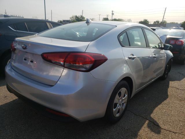 Photo 4 from auction – 2017 KIA FORTE LX with VIN 3KPFL4A77HE029373