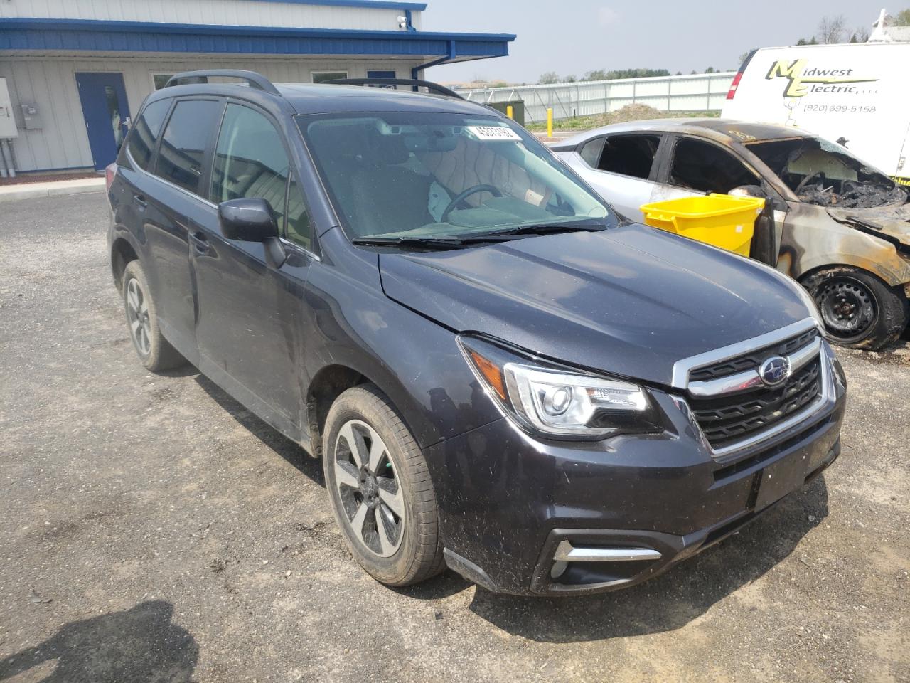 SUBARU FORESTER 2 2018 with VIN JF2SJARCXJH535611 - Photo from auction