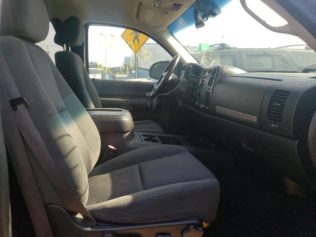 Photo 5 from auction – 2007 CHEVROLET SILVERADO with VIN 1GCEK19077Z570950