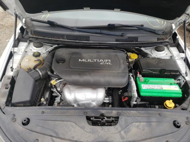 Фото 7 с аукциона – 2015 CHRYSLER 200 S с VIN 1C3CCCBB6FN681432