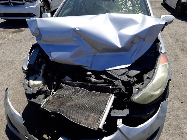 Photo 7 from auction – 2012 HYUNDAI ELANTRA GL with VIN 5NPDH4AE1CH090228