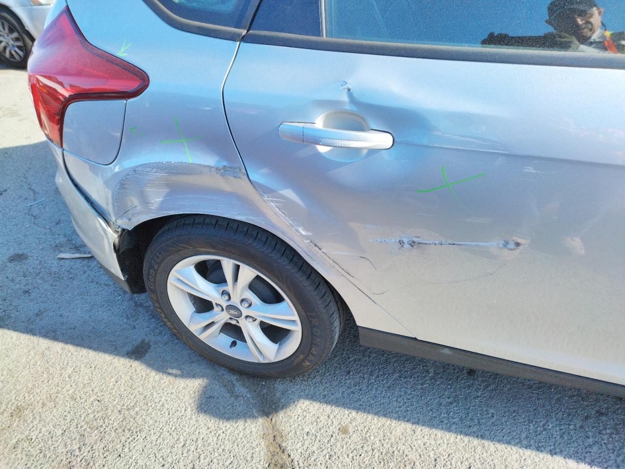 Photo 9 from auction – 2014 FORD FOCUS SE with VIN 1FADP3K20EL442947