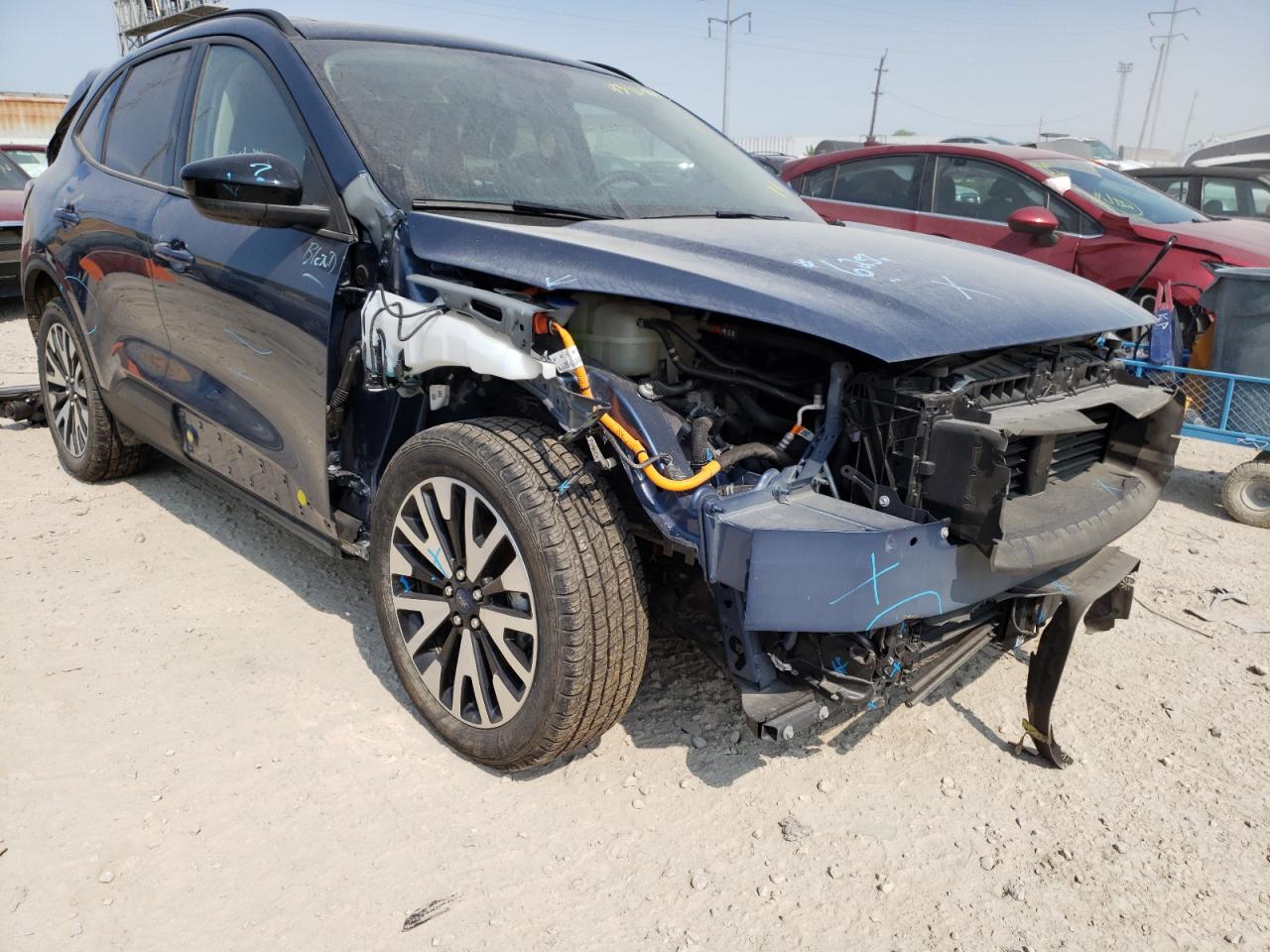Photo 1 from auction – 2020 FORD ESCAPE SE with VIN 1FMCU9BZ6LUC07471