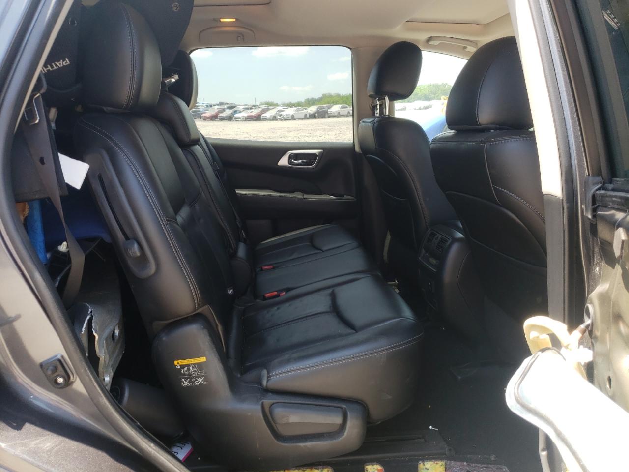 Foto 6 de la subasta – 2015 NISSAN PATHFINDER con VIN 5N1AR2MM2FC615168