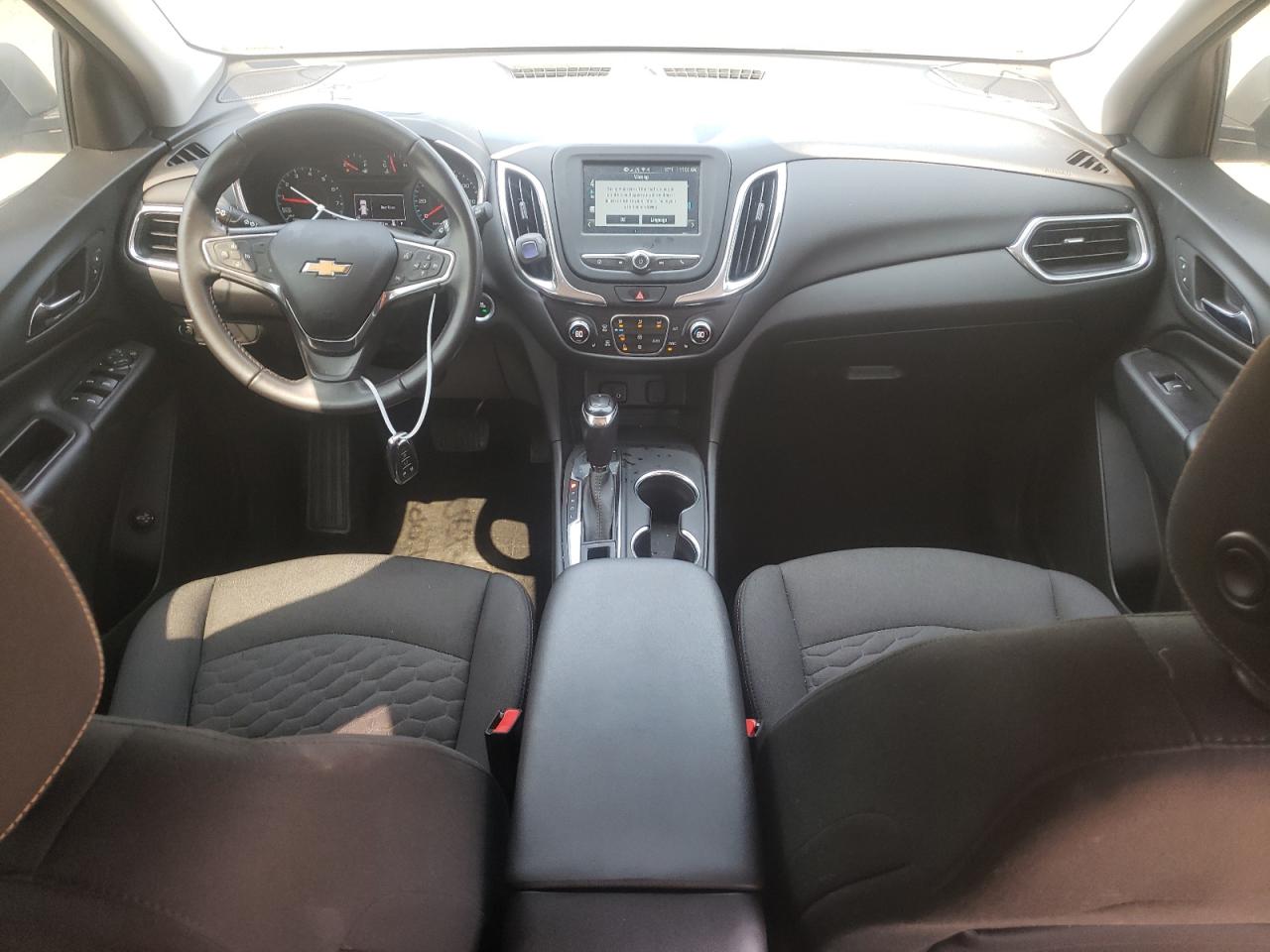 Photo 9 from auction – 2018 CHEVROLET EQUINOX LT with VIN 2GNAXSEV2J6346440
