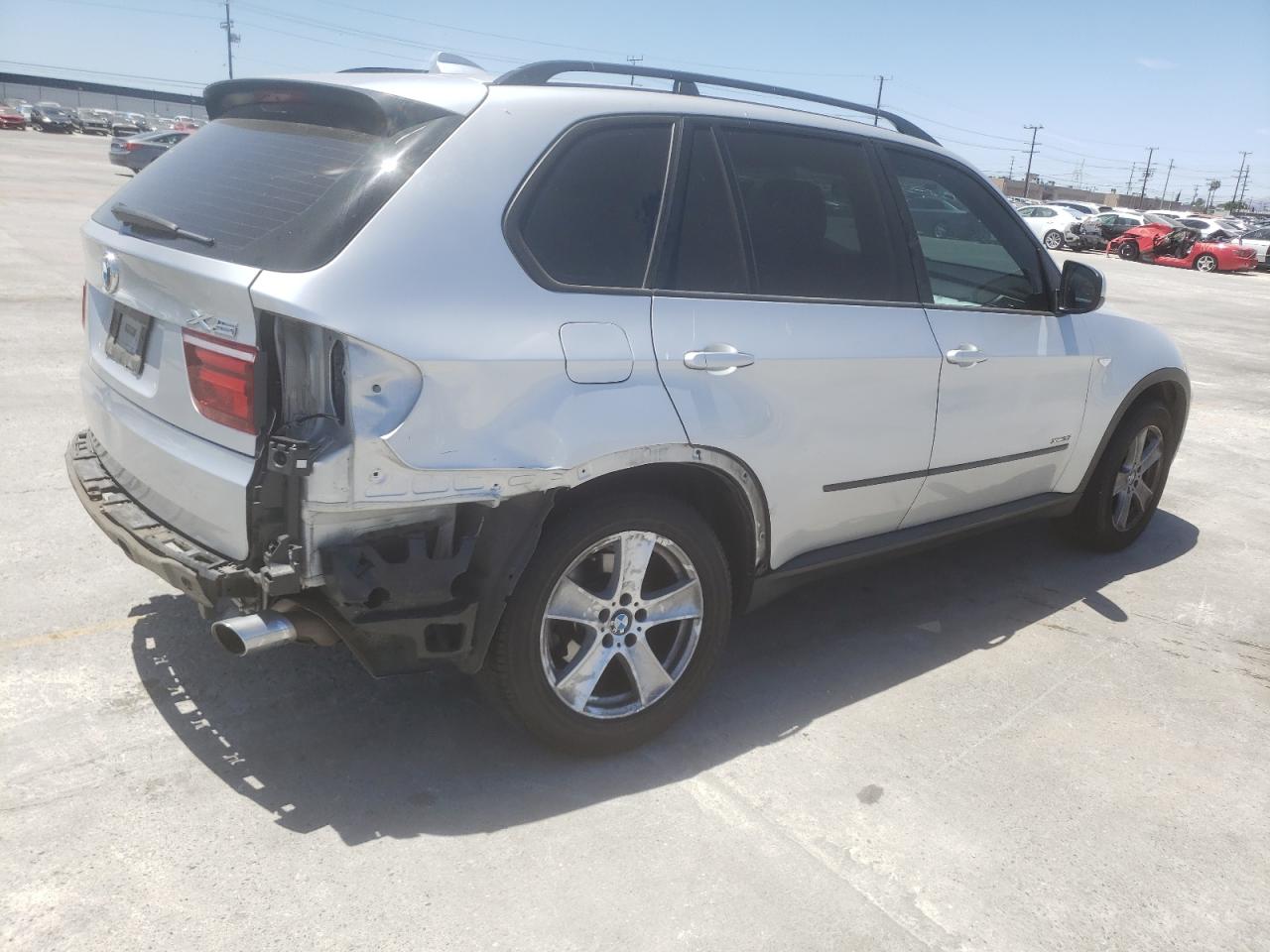 Photo 4 from auction – 2013 BMW X5 XDRIVE3 with VIN 5UXZV4C50D0B13588
