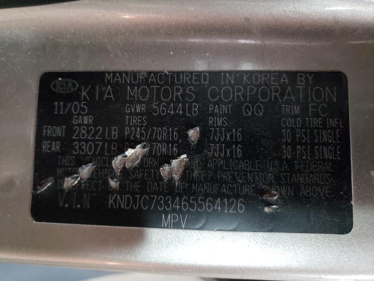 Photo 10 from auction – 2006 KIA SORENTO EX with VIN KNDJC733465564126