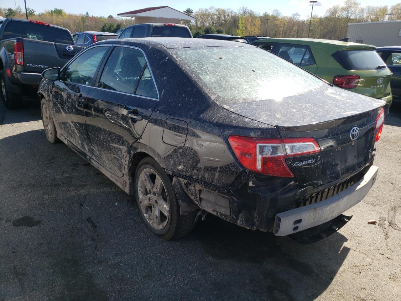 Photo 3 from auction – 2014 TOYOTA CAMRY L with VIN 4T1BF1FK2EU430484