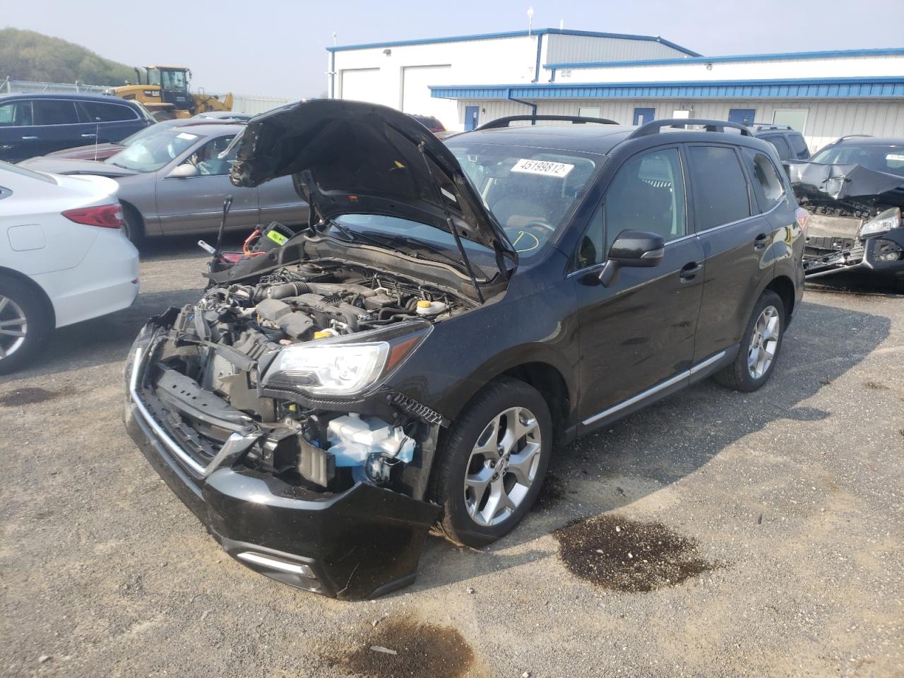 Photo 2 from auction – 2018 SUBARU FORESTER 2 with VIN JF2SJAWC8JH419179