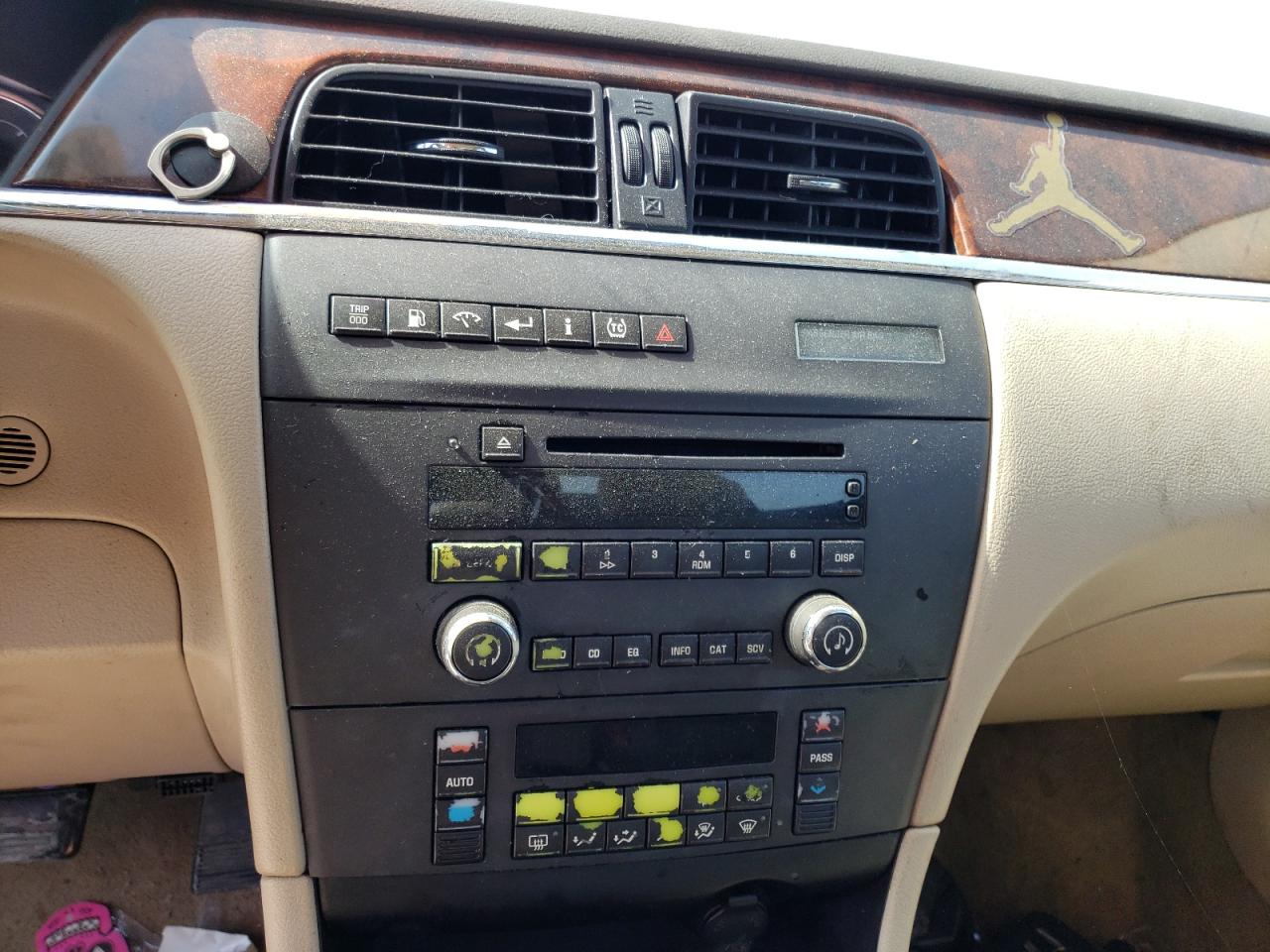 Photo 9 from auction – 2008 BUICK LACROSSE C with VIN 2G4WC582481269537