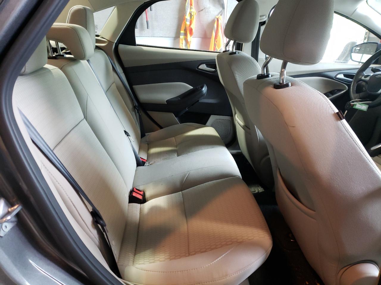 Photo 6 from auction – 2012 FORD FOCUS SEL with VIN 1FAHP3H2XCL309232