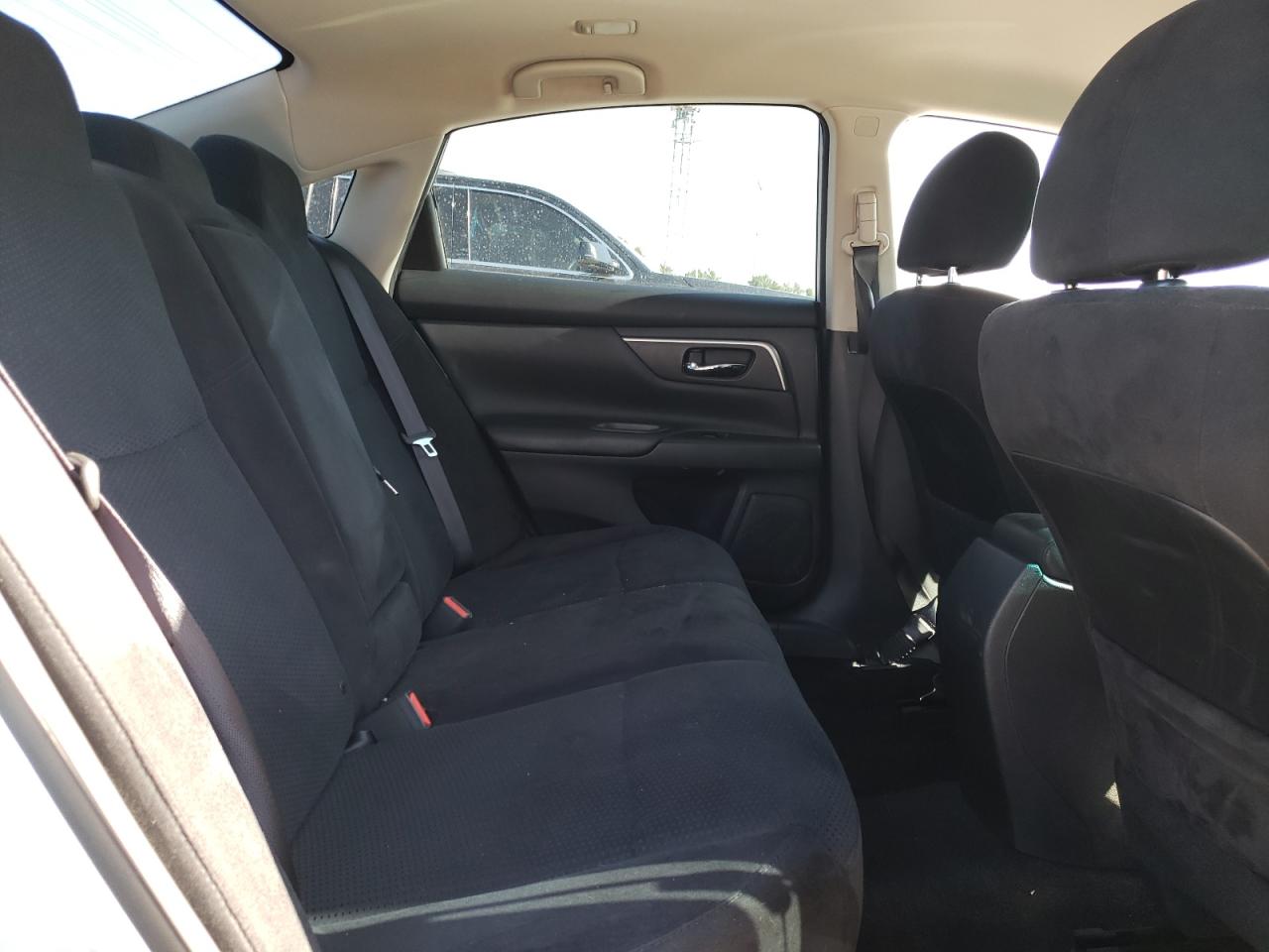 Photo 6 from auction – 2015 NISSAN ALTIMA 2.5 with VIN 1N4AL3AP9FC412925