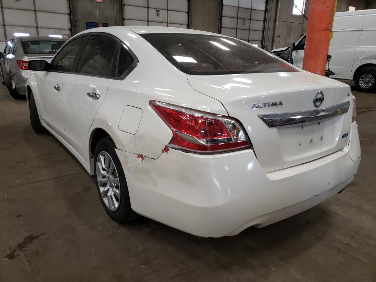 Photo 3 from auction – 2013 NISSAN ALTIMA 2.5 with VIN 1N4AL3AP8DC111088