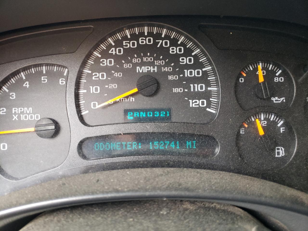 Photo 8 from auction – 2005 CHEVROLET SILVERADO with VIN 1GCEK19B95E107584