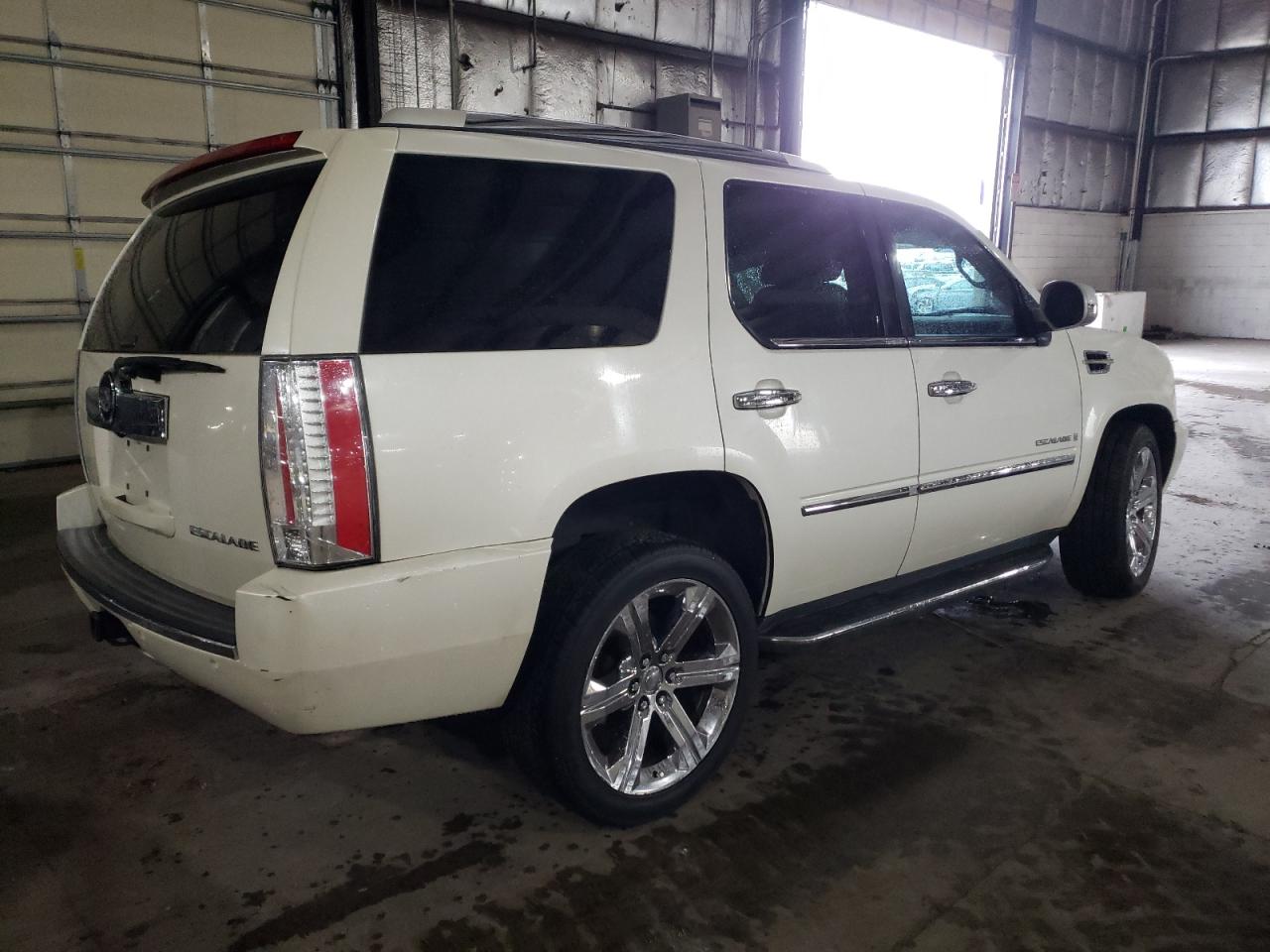Photo 4 from auction – 2007 CADILLAC ESCALADE L with VIN 1GYEC63847R400001