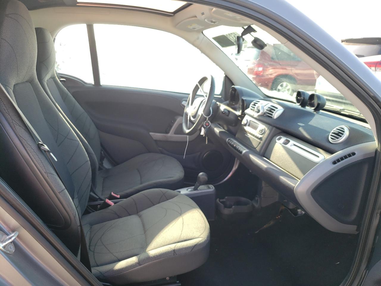 صورة رقم 5 من المزاد - 2016 SMART FORTWO مع VIN WMEEJ9AA1GK842974