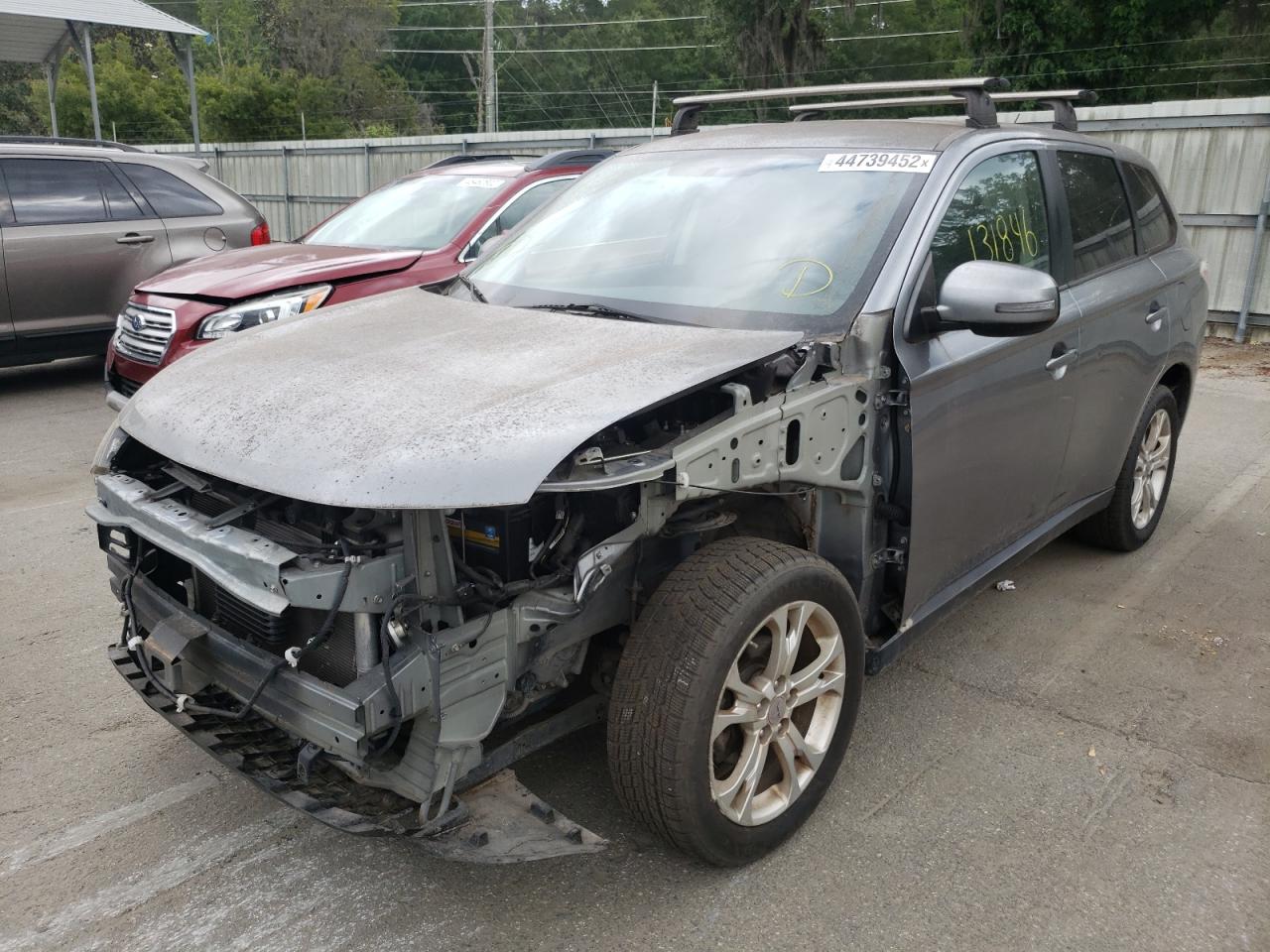Photo 2 from auction – 2014 MITSUBISHI OUTLANDER with VIN JA4AD3A30EZ006722