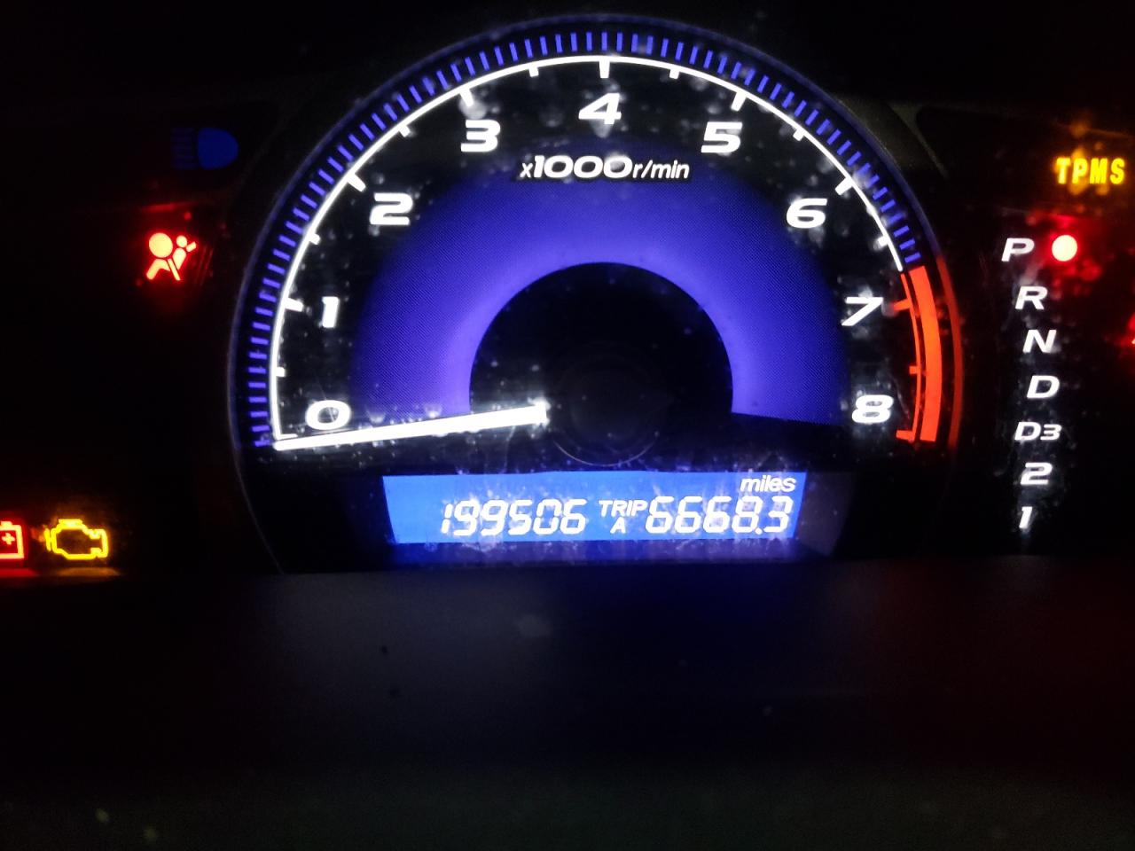 Photo 13 from auction – 2008 HONDA CIVIC LX with VIN 2HGFA16518H319612