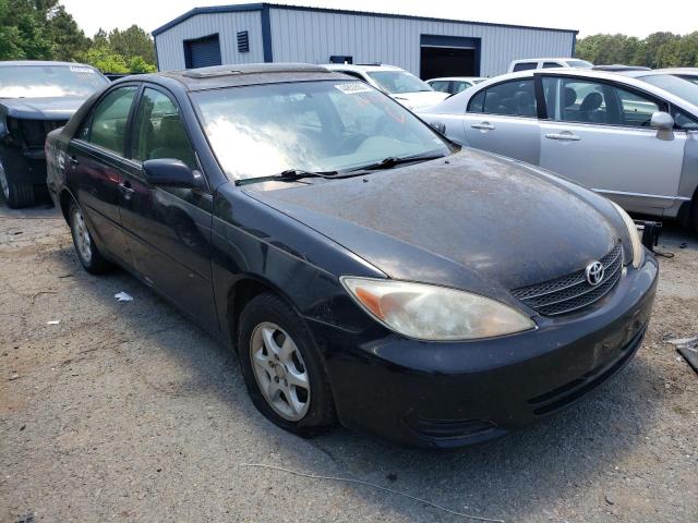 TOYOTA CAMRY LE 2003 with VIN 4T1BE32K13U212182 - Photo from auction