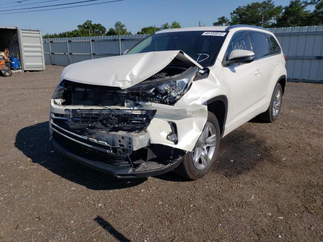Photo 2 from auction – 2018 TOYOTA HIGHLANDER with VIN 5TDYZRFH1JS284067