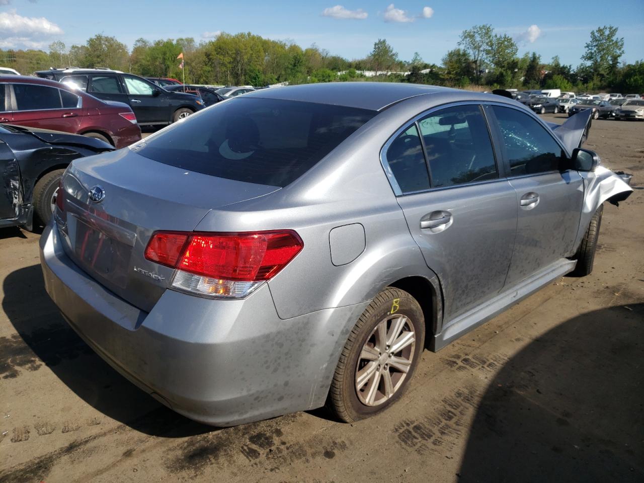 Photo 4 from auction – 2010 SUBARU LEGACY 2.5 with VIN 4S3BMCC67A3247319