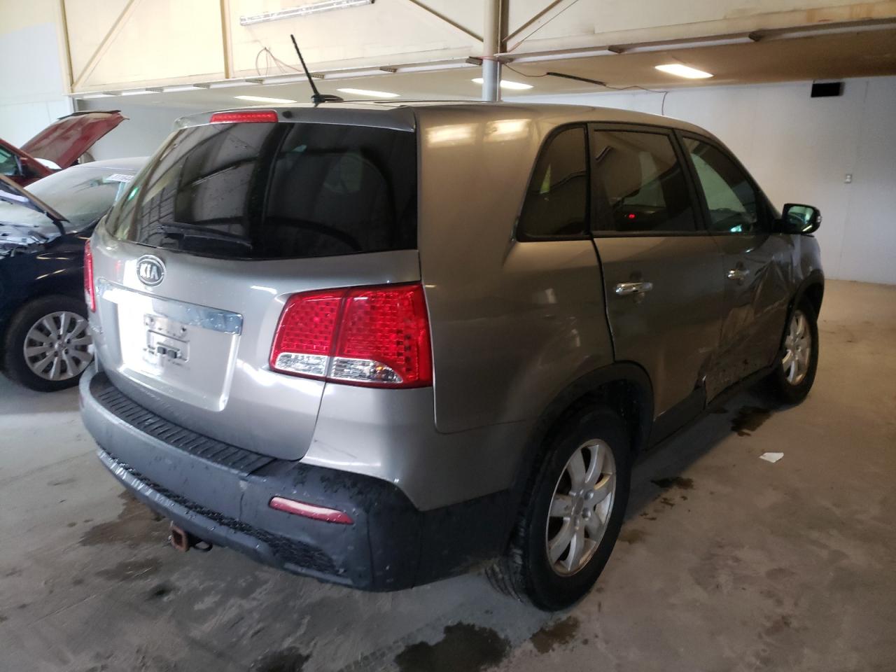 Photo 4 from auction – 2012 KIA SORENTO BA with VIN 5XYKT4A17CG259274