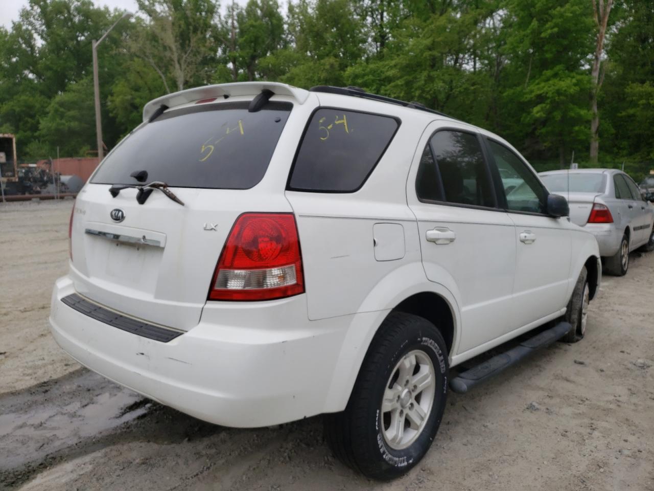 Photo 4 from auction – 2006 KIA SORENTO EX with VIN KNDJD733065576853