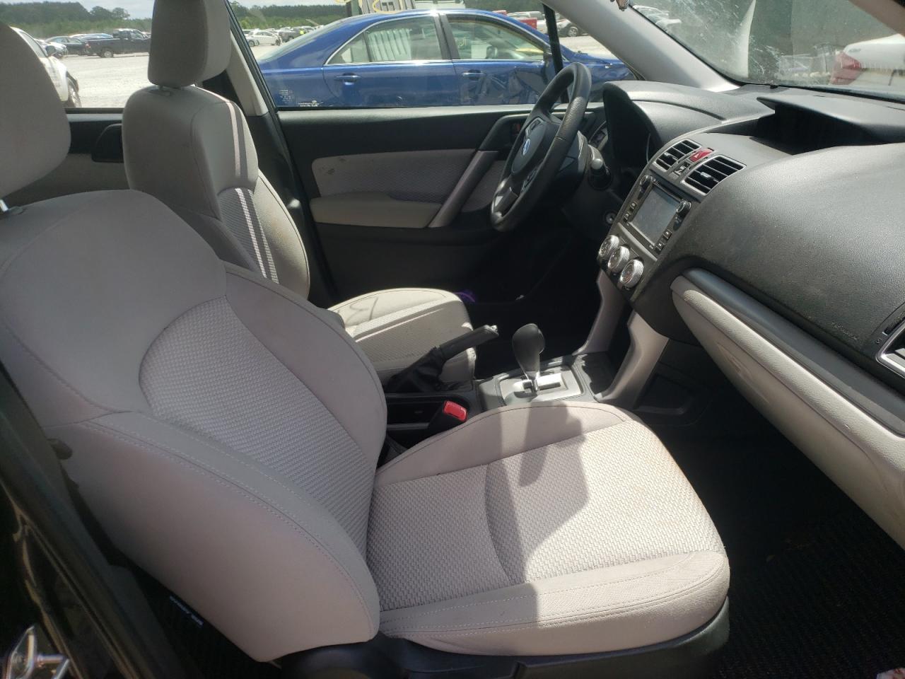 Photo 5 from auction – 2017 SUBARU FORESTER 2 with VIN JF2SJAACXHH507846