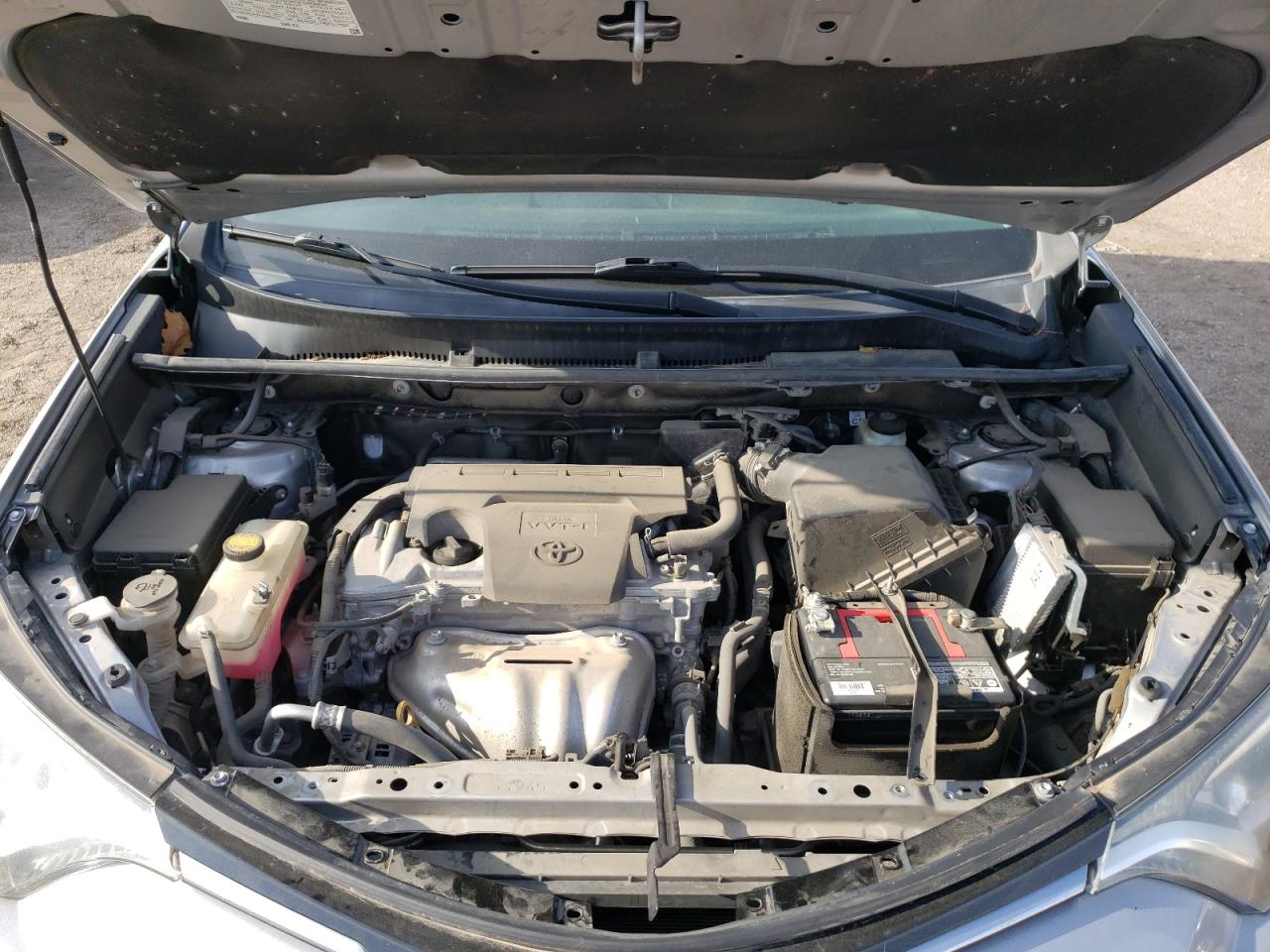 Photo 7 from auction – 2016 TOYOTA RAV4 LE with VIN 2T3BFREV0GW492390