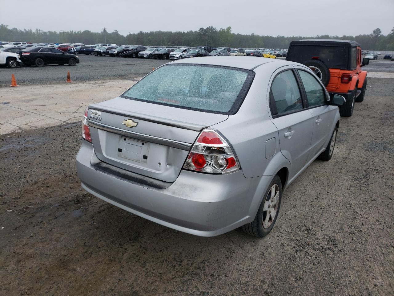 Photo 4 from auction – 2010 CHEVROLET AVEO LS with VIN KL1TD5DE2AB126975