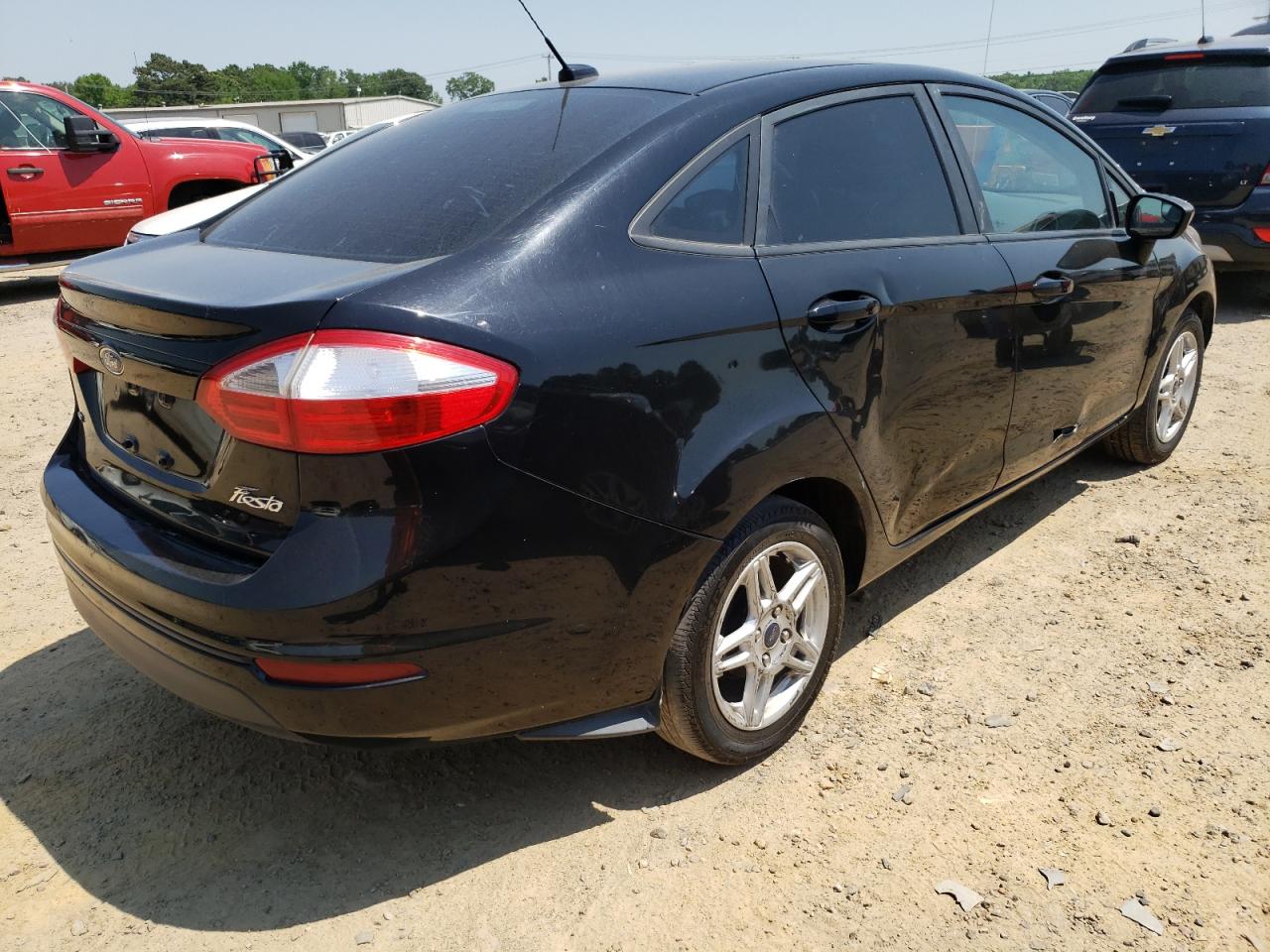 Photo 4 from auction – 2017 FORD FIESTA SE with VIN 3FADP4BJ1HM110614